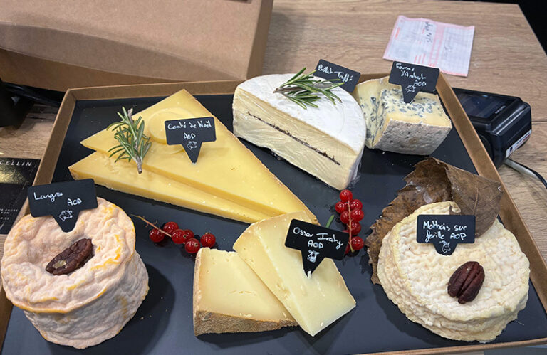 Boîte de présentation des fromages